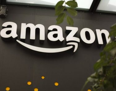 Amazon hits $1 trillion